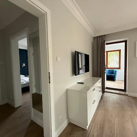 Martini Aparthotel *